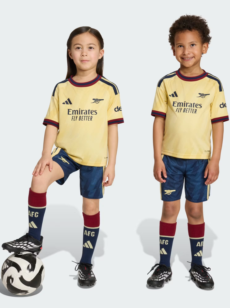 Kit Bambino Third 26/27