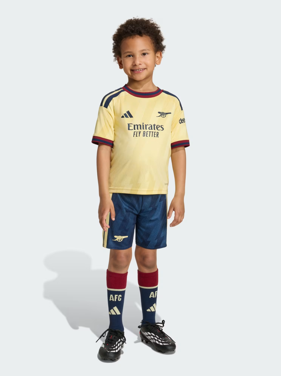 Kit Bambino Third 26/27
