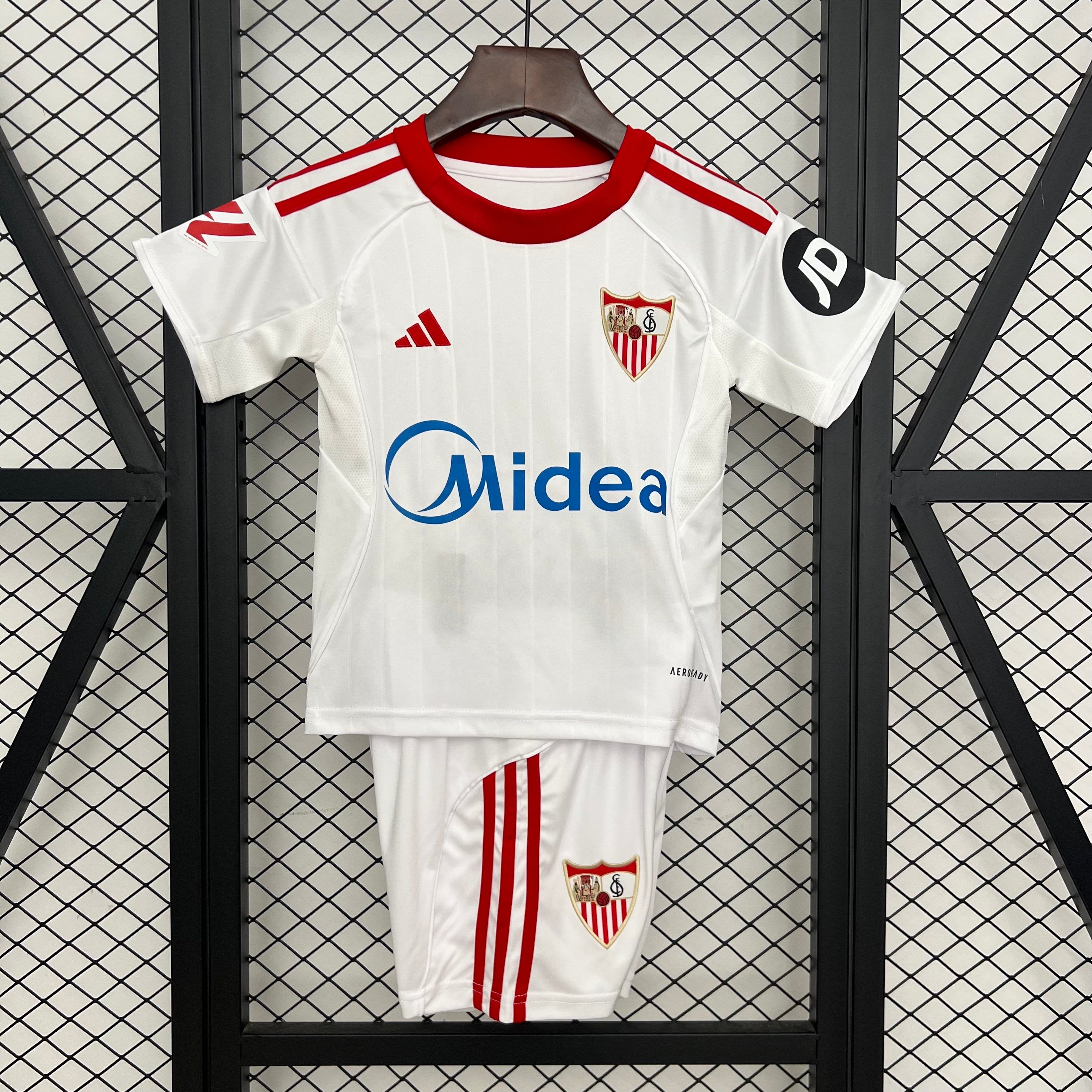 Kit Bambino Home 25/26